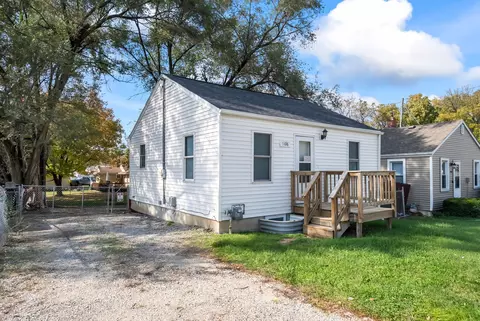 5108 SW 9th St, Des Moines, IA 50315