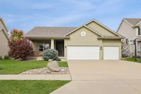 12917 Hammontree Dr, Urbandale, IA 50323