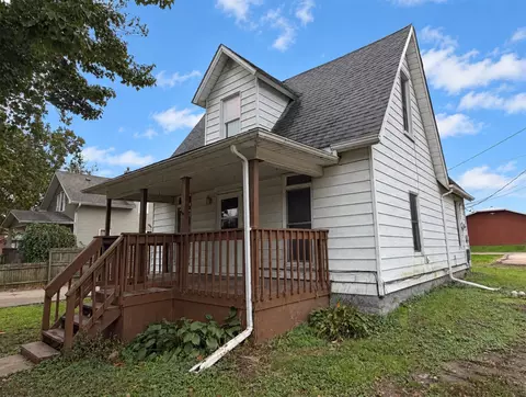 214 N 4th St, Knoxville, IA 50138