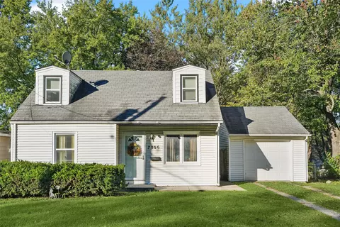 7006 SW 15th St, Des Moines, IA 50315