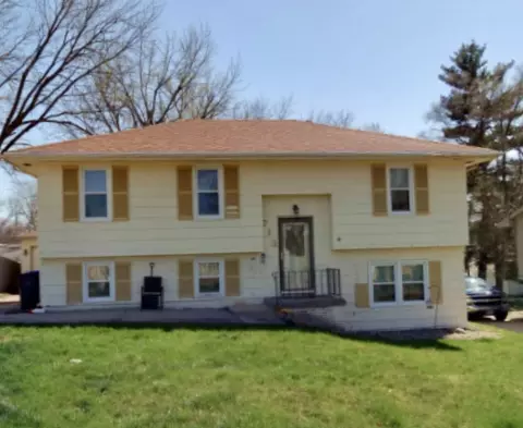 713 E Porter Ave, Des Moines, IA 50315