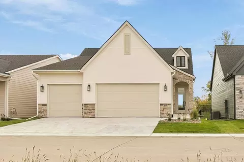 1350 SE Menlo Dr, Waukee, IA 50263