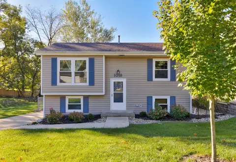 1016 Titus Ave, Des Moines, IA 50315
