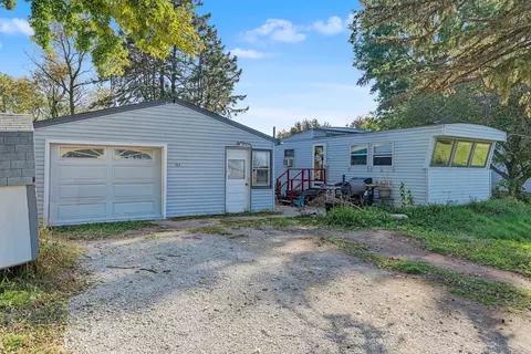 102 S Kenwood Blvd, Indianola, IA 50125