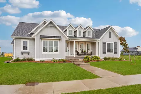 707 SW Magazine Rd, Ankeny, IA 50023