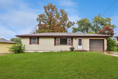 474 Palomino Pkwy, Des Moines, IA 50320