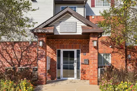 6440 Ep True Pkwy #3106, West Des Moines, IA 50266