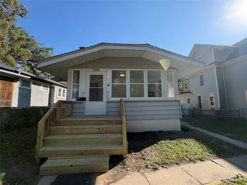 3301 7th St, Des Moines, IA 50313