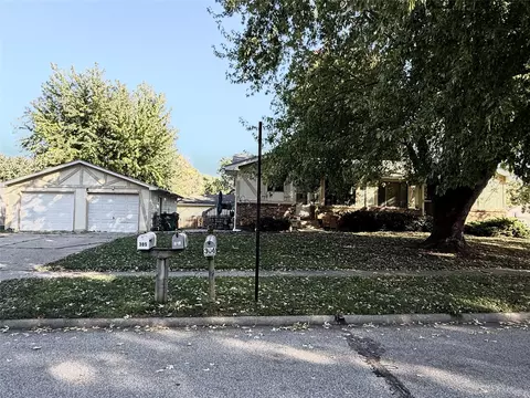 1201 NW Linden St, Ankeny, IA 50023