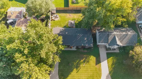 View/Area - 334 Maple Ave, Nevada, IA 50201 photo 1 of 2