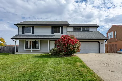 3707 SW 37th St, Des Moines, IA 50321