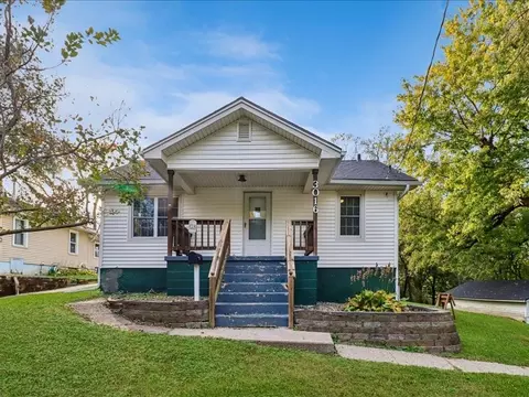 3016 61st St, Des Moines, IA 50322