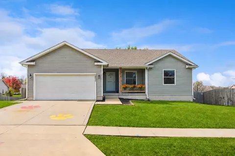 5802 SE 35th St, Des Moines, IA 50320