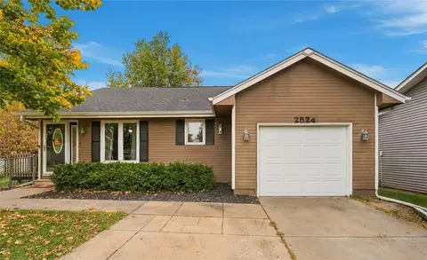 2524 NW 14th St, Ankeny, IA 50023