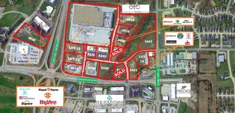 4620 N River Blvd NE, Cedar Rapids, IA 52411