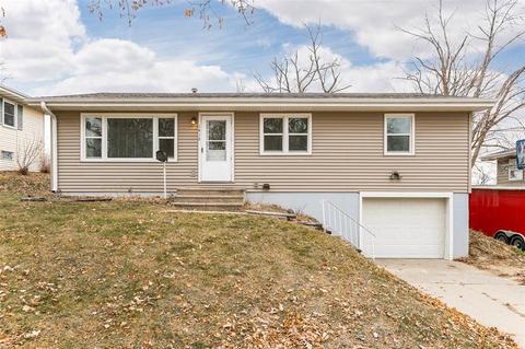 765 Cedar Rapids Homes For Sale Cedar Rapids Ia Real Estate Movoto