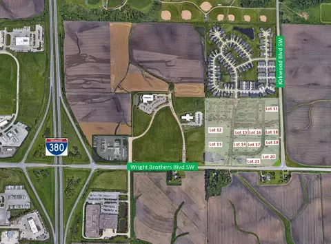 8927 SW Griswold Ln #LOT 21, Cedar Rapids, IA 52404