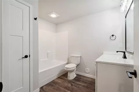 802 Mont Clair, Solon, IA 52333 photo 22