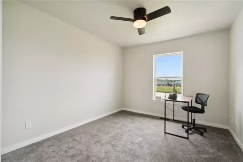 802 Mont Clair, Solon, IA 52333 photo 10
