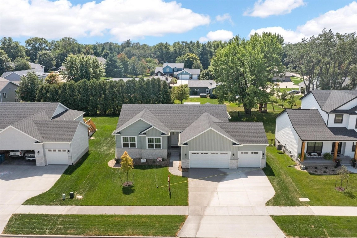 546 Spring Meadow Dr NE  