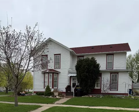 503 D Ave, Vinton, IA 52349