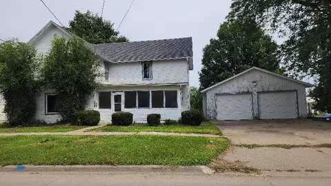 204 North St, Williamsburg, IA 52361