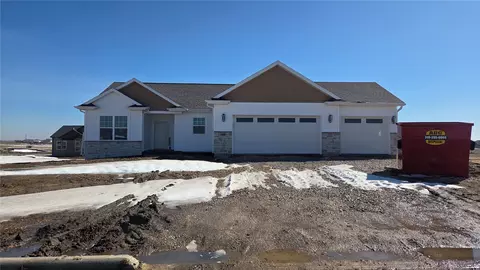 3461 Winchester Dr, Marion, IA 52302