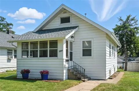 1341 F Ave NW, Cedar Rapids, IA 52405