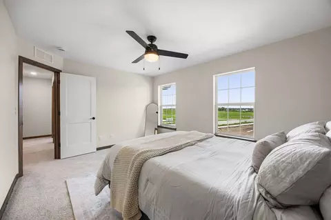 Bedroom - 160 Bethany Loop SW #C, Cedar Rapids, IA 52404 photo 3 of 5