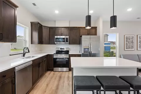 Kitchen - 160 Bethany Loop SW #C, Cedar Rapids, IA 52404 photo 4 of 5