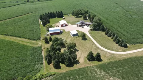 1252 240th St, Tipton, IA 52772