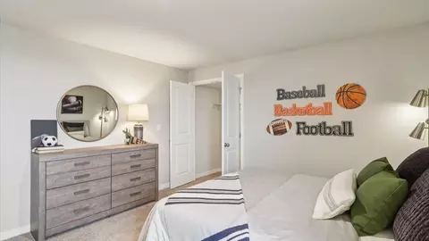 Bedroom - 3604 Rueben Dr, Marion, IA 52302 photo 5 of 7