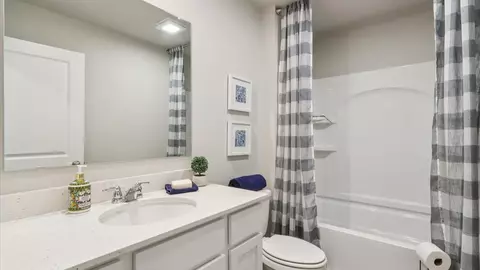 Bath - 3604 Rueben Dr, Marion, IA 52302 photo 1 of 2