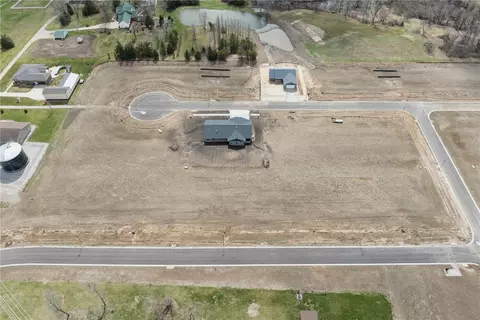 105 Meadow Dr, Shellsburg, IA 52332 photo 3