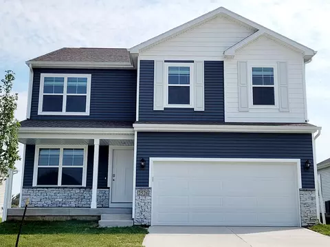 728 E Goldfinch Dr, Tiffin, IA 52340