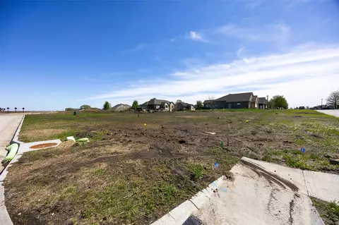 3201 Eight Bells Dr, Marion, IA 52302
