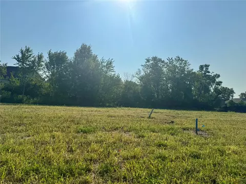 3159 Eight Bells Dr, Marion, IA 52302
