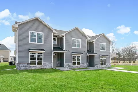 4671 Herbert Hoover Hwy #C, Iowa City, IA 52240
