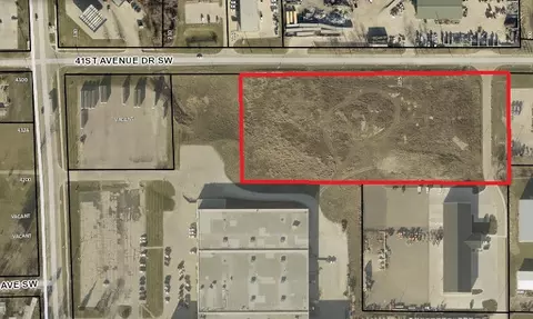 41 St Ave Dr SW #1 AC, Cedar Rapids, IA 52404