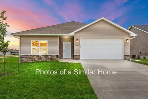 1505 38th St SE, Cedar Rapids, IA 52403