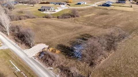 1455 Underwood Ave, Riverside, IA 52327