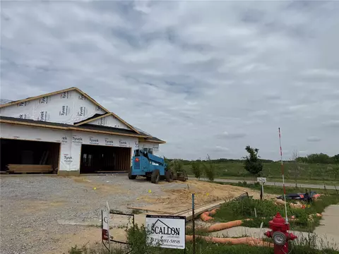 1298 Berkshire Ln, North Liberty, IA 52317