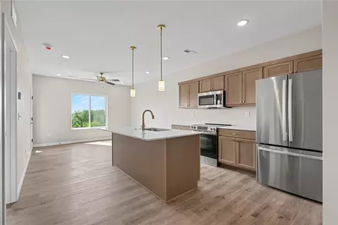 4428 Deer Creek Rd #307, Iowa City, IA 52246