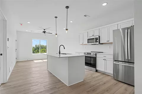 4428 Deer Creek Rd #207, Iowa City, IA 52246