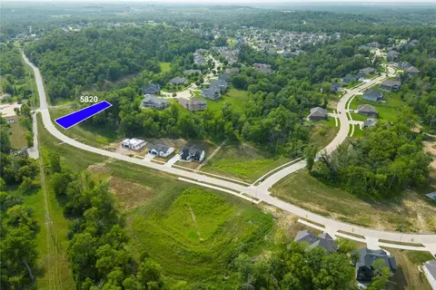 58025814580858025801 Seminole Valley Trl NE, Cedar Rapids, IA 52411