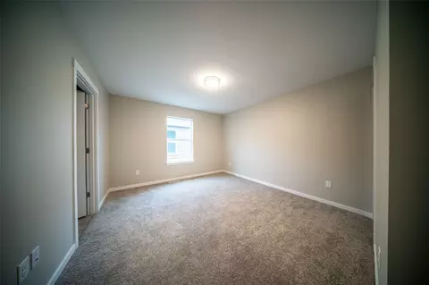 608 Wallgate Ave, Waterloo, IA 50701 photo 27