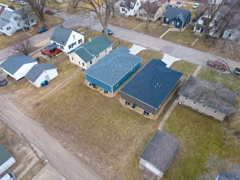 610 Wallgate Ave, Waterloo, IA 50701 photo 6
