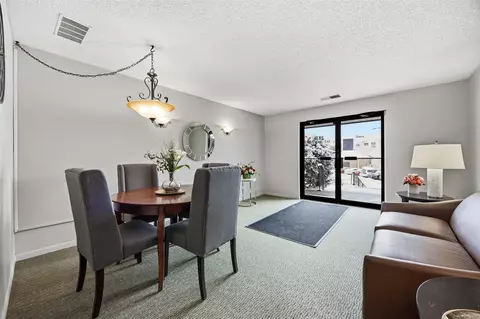 2131 1st Ave SE #116, Cedar Rapids, IA 52403