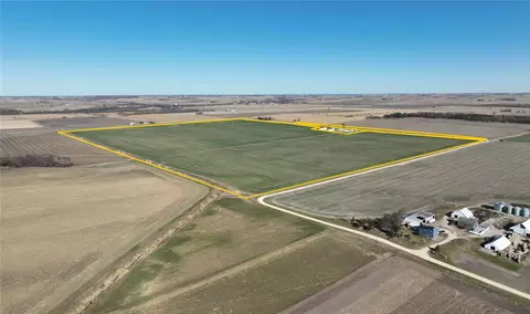 130 Th Ave, Lost Nation, IA 52254