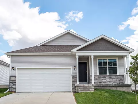 9 Verbena Ln SW, Cedar Rapids, IA 52404